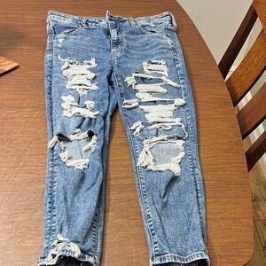 American Eagle Outfitters Ripped Blue Jeans